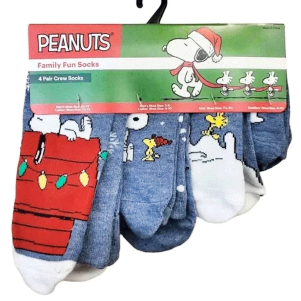 Peanuts Snoopy & Woodstock Family Fun Holiday Socks Set of 4